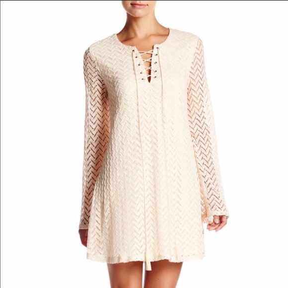 Blu Pepper Dresses & Skirts - NWT Blu Pepper Front Tie Lace Dress